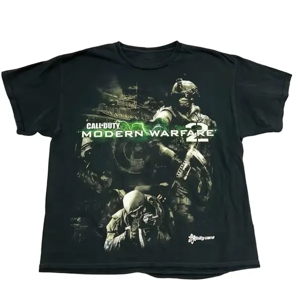 Street Fashion Magazine - Modern Warfare 2 T-Shirt, COD Game