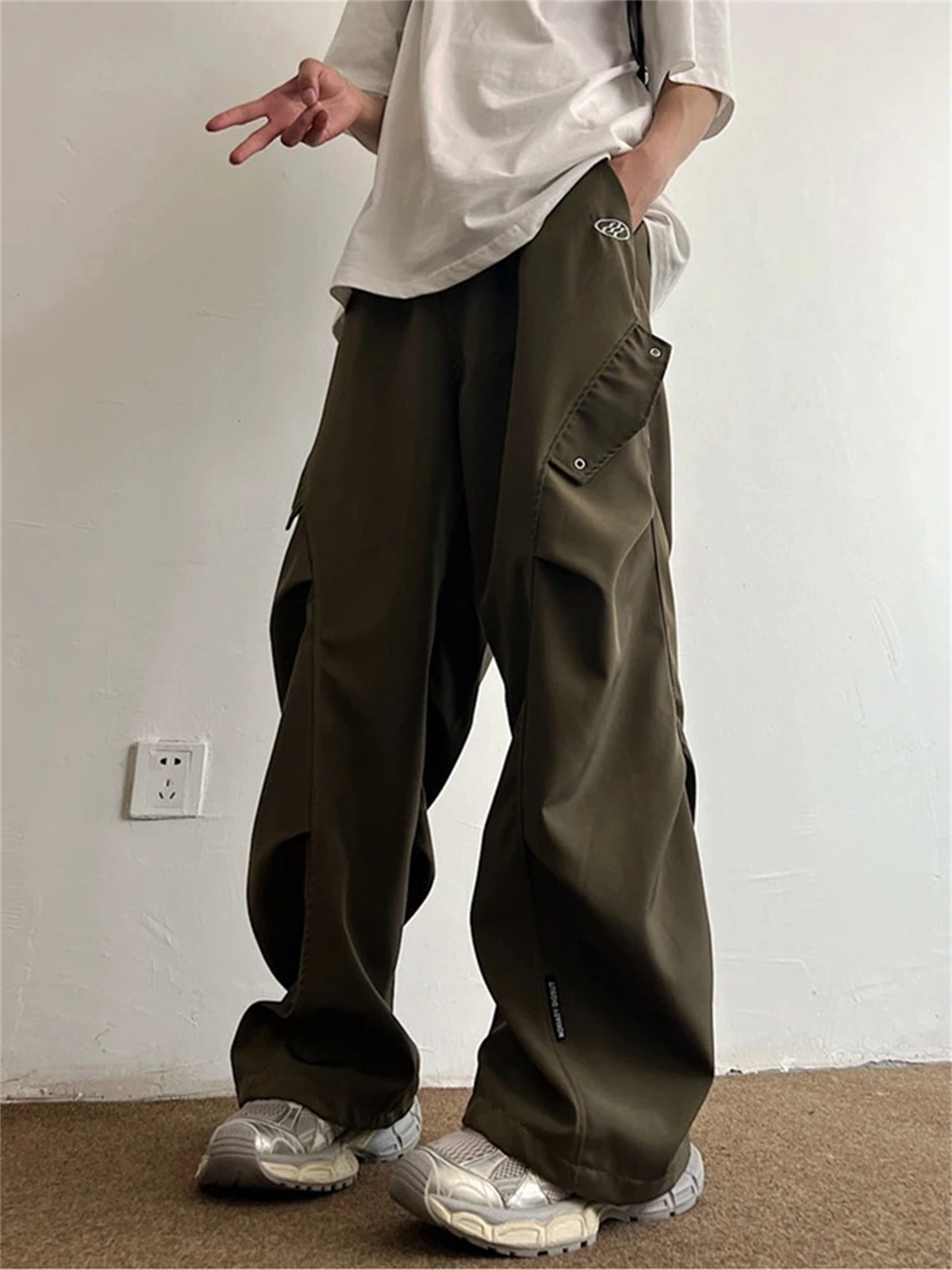 Black Cartoon Cargo Pants Men  - огляд і ціна Cargo Pant Wide