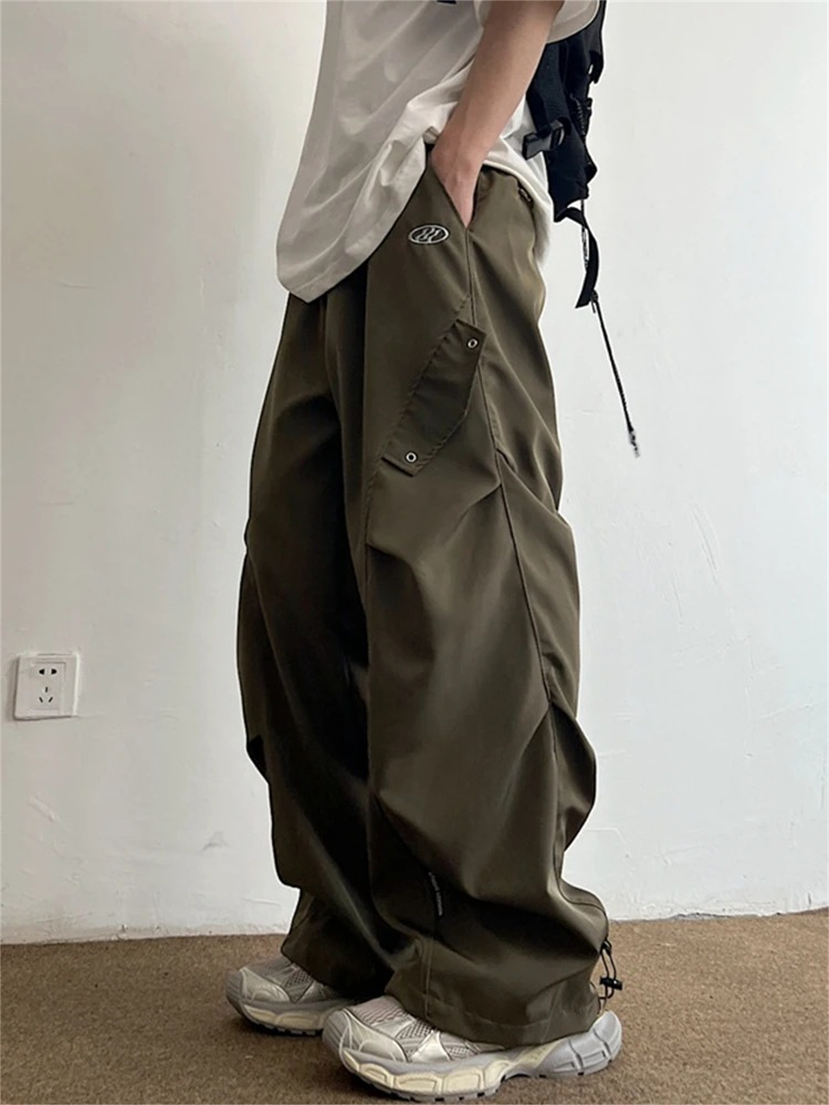 Black Cartoon Cargo Pants Men  - огляд і ціна Cargo Pant Wide