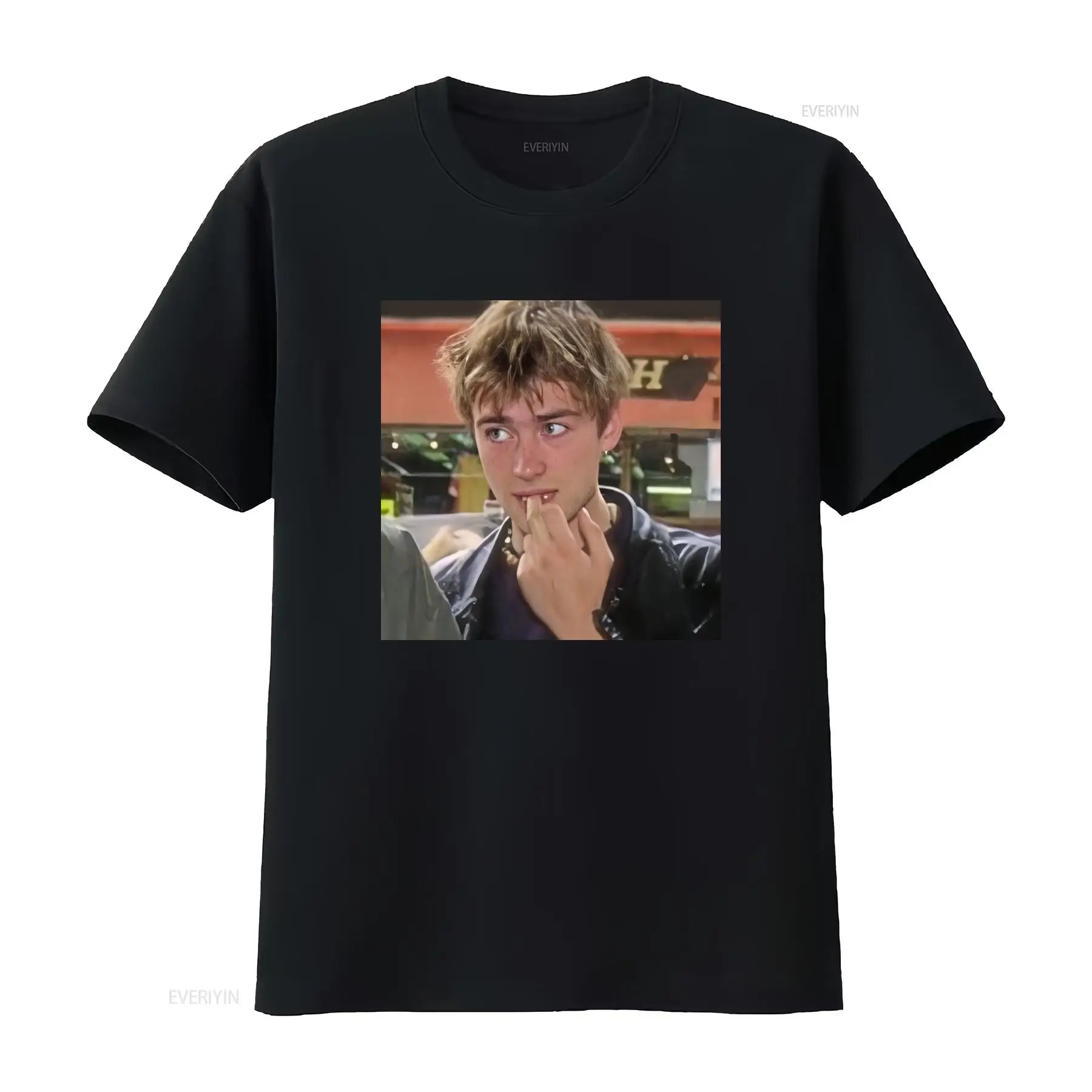 Damon Albarn Photo Print T Shi - огляд і ціна Street Fashion Magazine