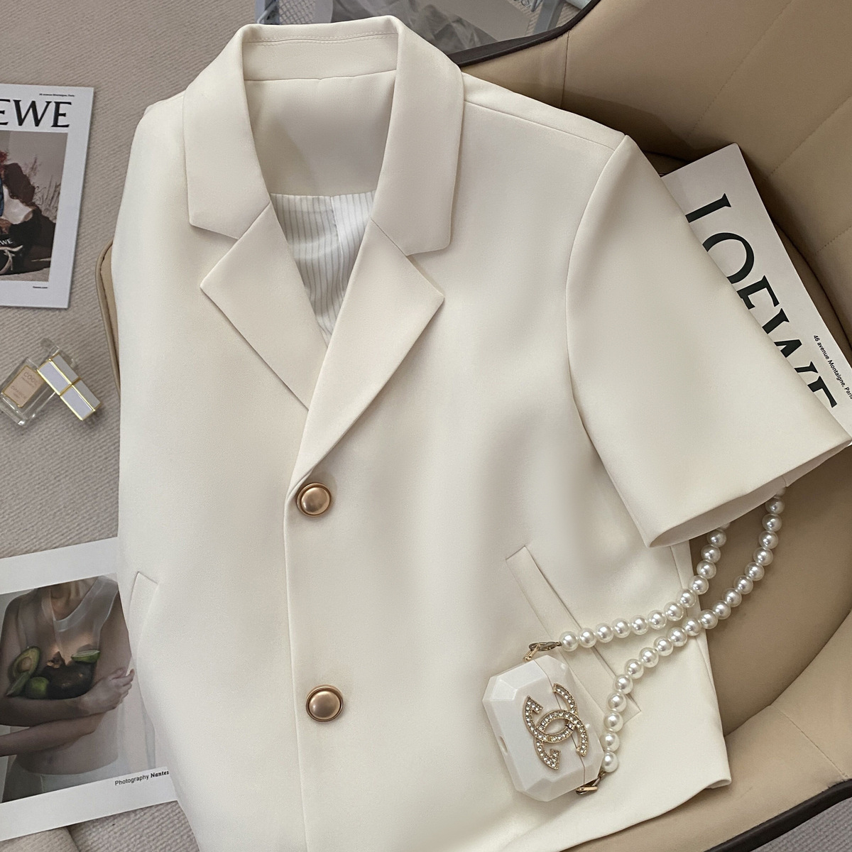 Fashionable Women's Beige Shor - огляд і ціна Street Fashion Korean Girl